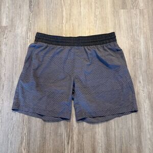 prAna Mens Large Slope Shorts Gray Striped